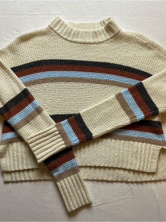 SO Sweaters - Cream Striped Women's Knit Sweater